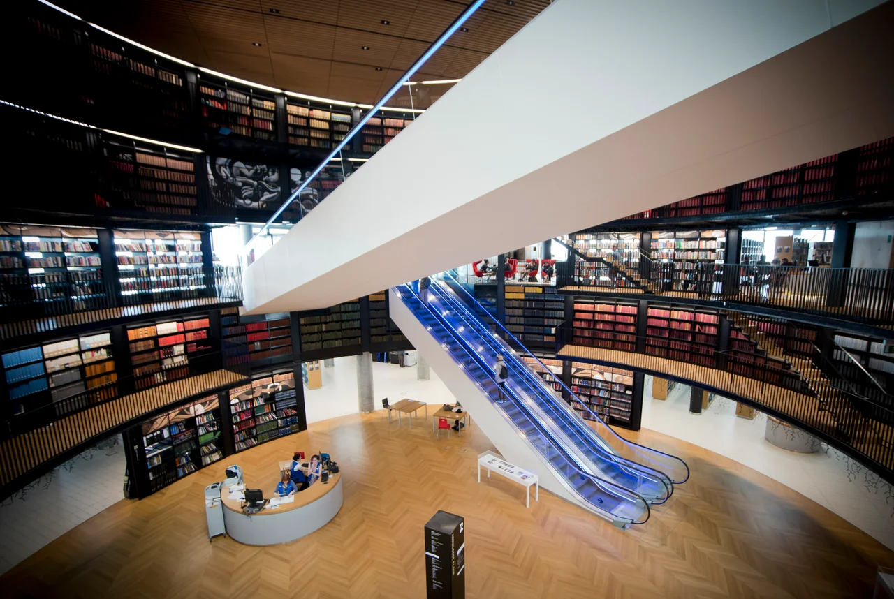 The book rotunda on Level 3 of the Library of Birmingham, Birmingham, UK