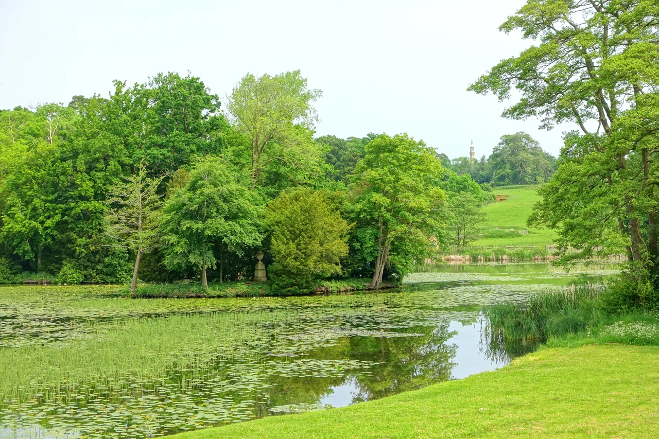 Octagon Lake, Stowe - Buckinghamshire, England.