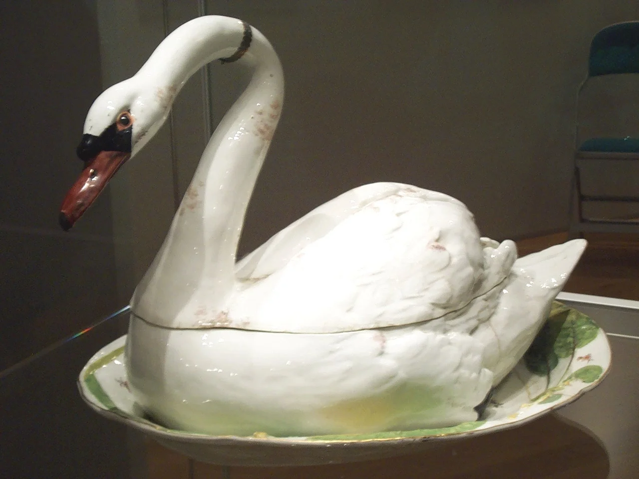 A porcelain & gilt Chelsea swan tureen. Made around 1752 - 1756. From the collection of the Cecil Higgins Art Gallery and on display at the Bedford Gallery, Bedford, Bedfordshire.