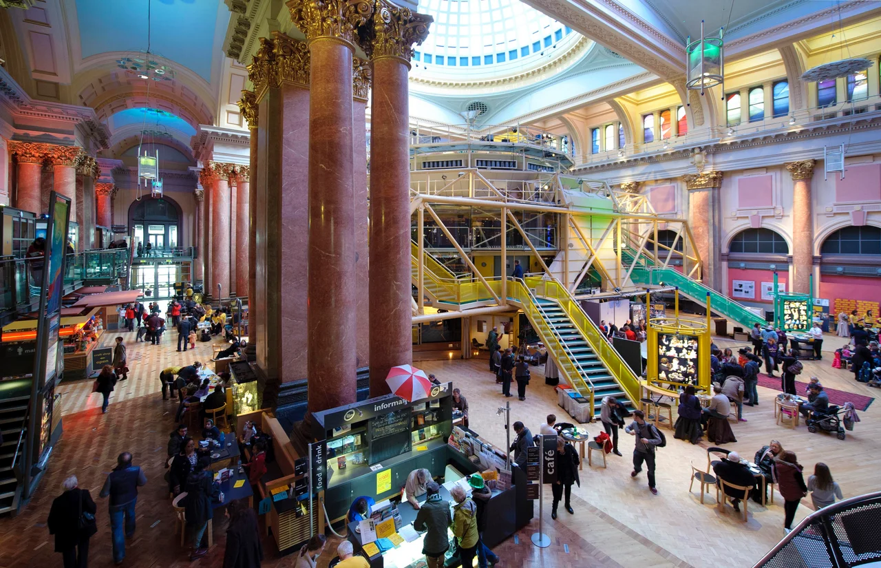 Royal Exchange Manchester central hall