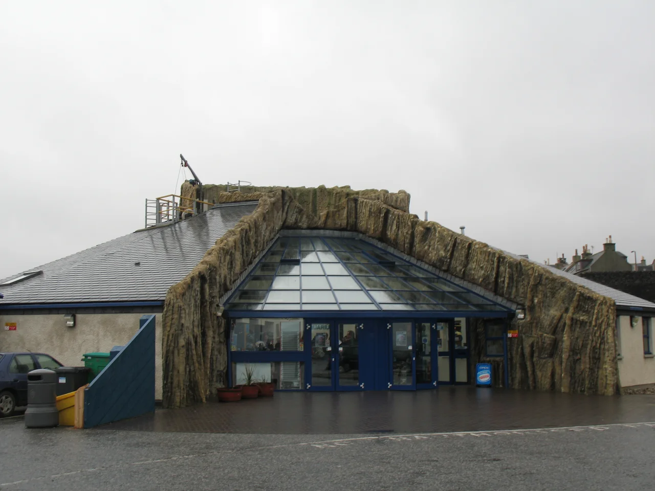 The big cod tank is the full height of the building.
Don't miss the video!

See where this picture was taken. [?]