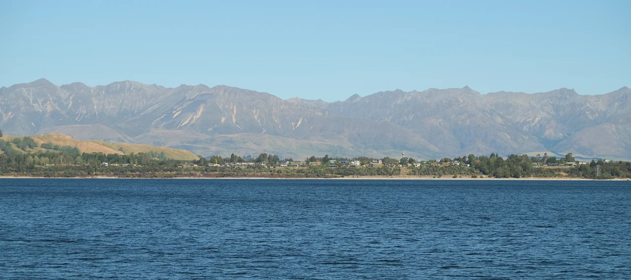 Approaching Manapouri township from the lake
