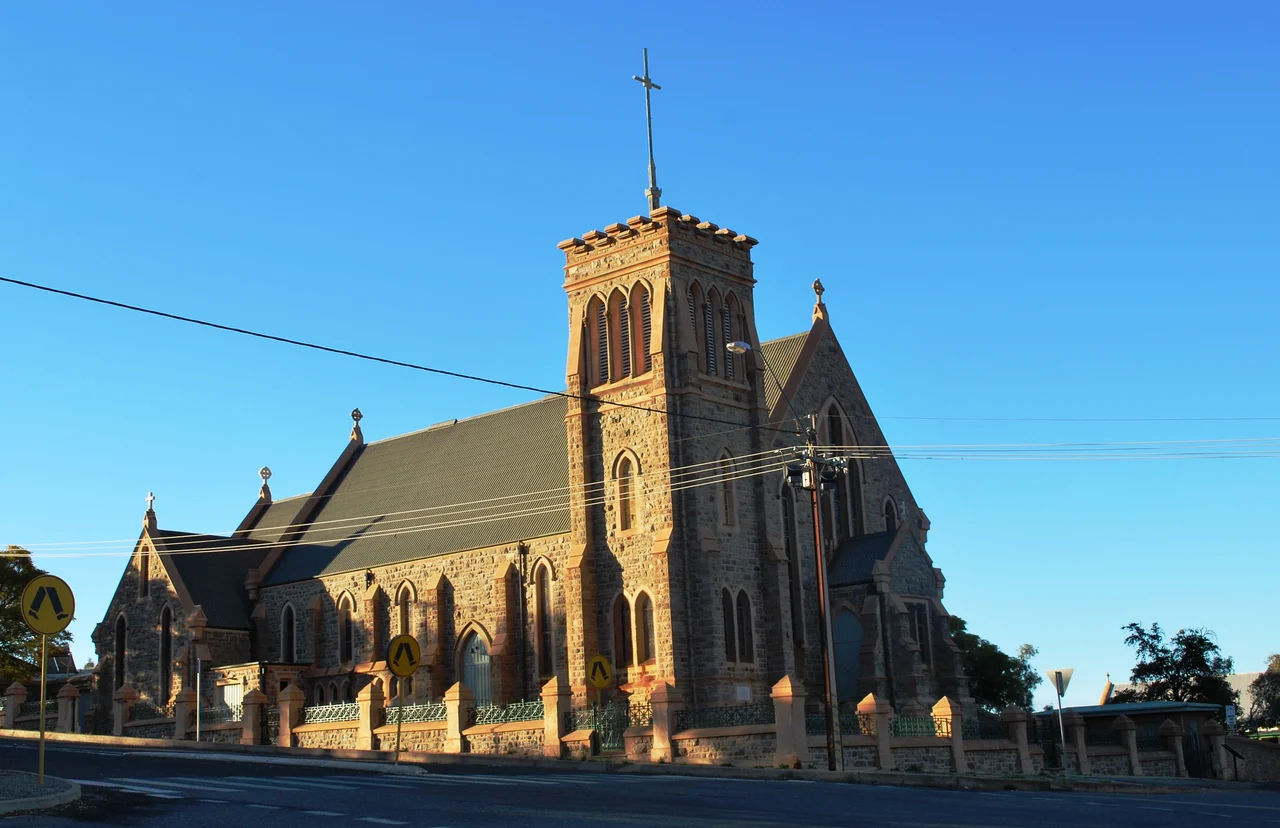 Sacred Heart Roman Catholic cathedral at en:Broken Hill, New South Wales