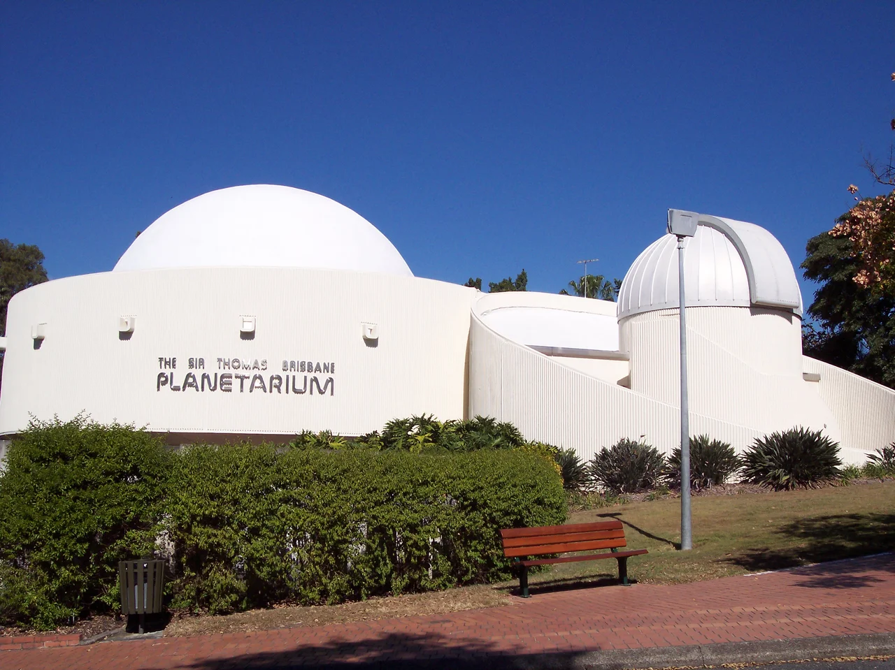 Photo of the Sir Thomas Brisbane Planetarium.