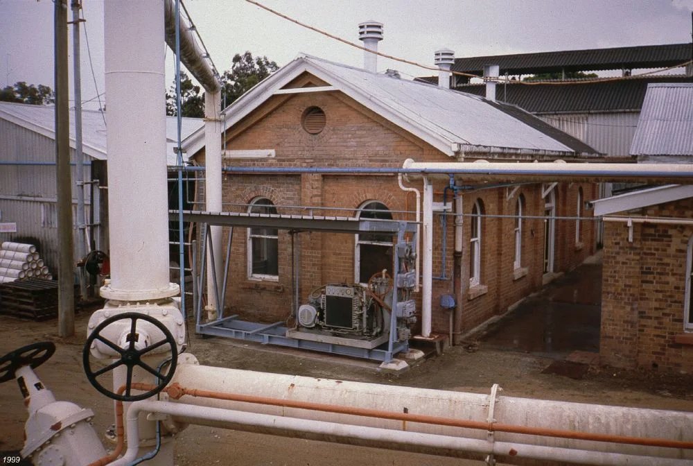 West End Gasworks Distribution Centre (1999)