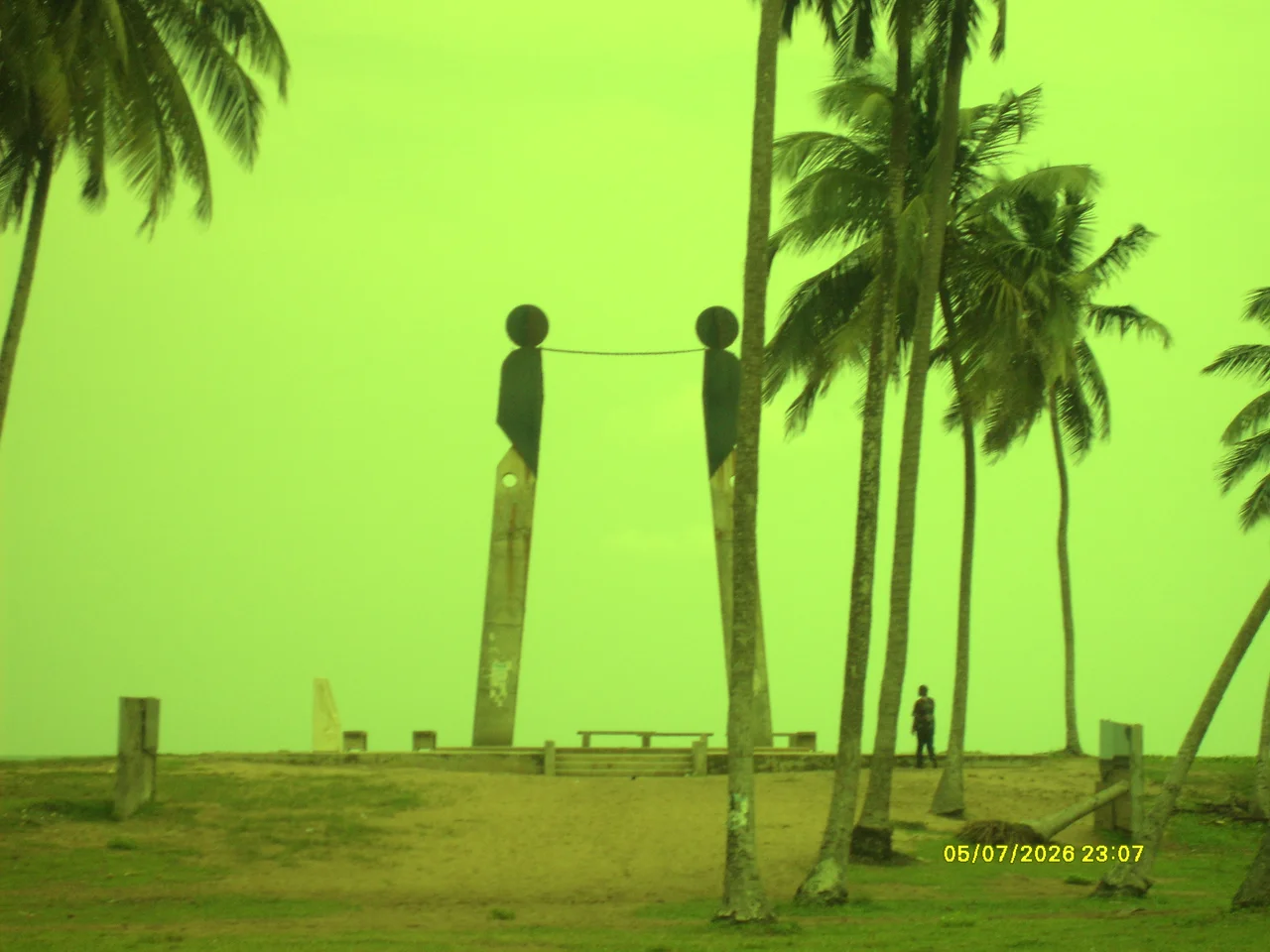 The point of no return was the spot where the slaves were taken away to unknown lands after they had trekked to the Atlantic ocean. At the extreme of this peninsula, they would have been given a drink from the slave spirit attenuation well which made them loose their homeland memories and become less aggressive and submissive to the instructions of the foreign slave dealers.