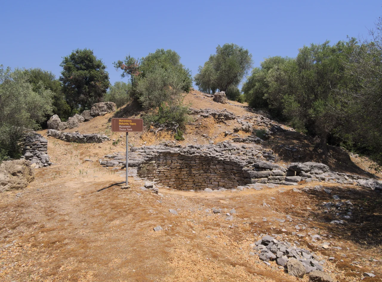 The mycenean archaeological site of Nichoria, located within Messini, Greece. In the centre lies a tholos (beehive) tomb.