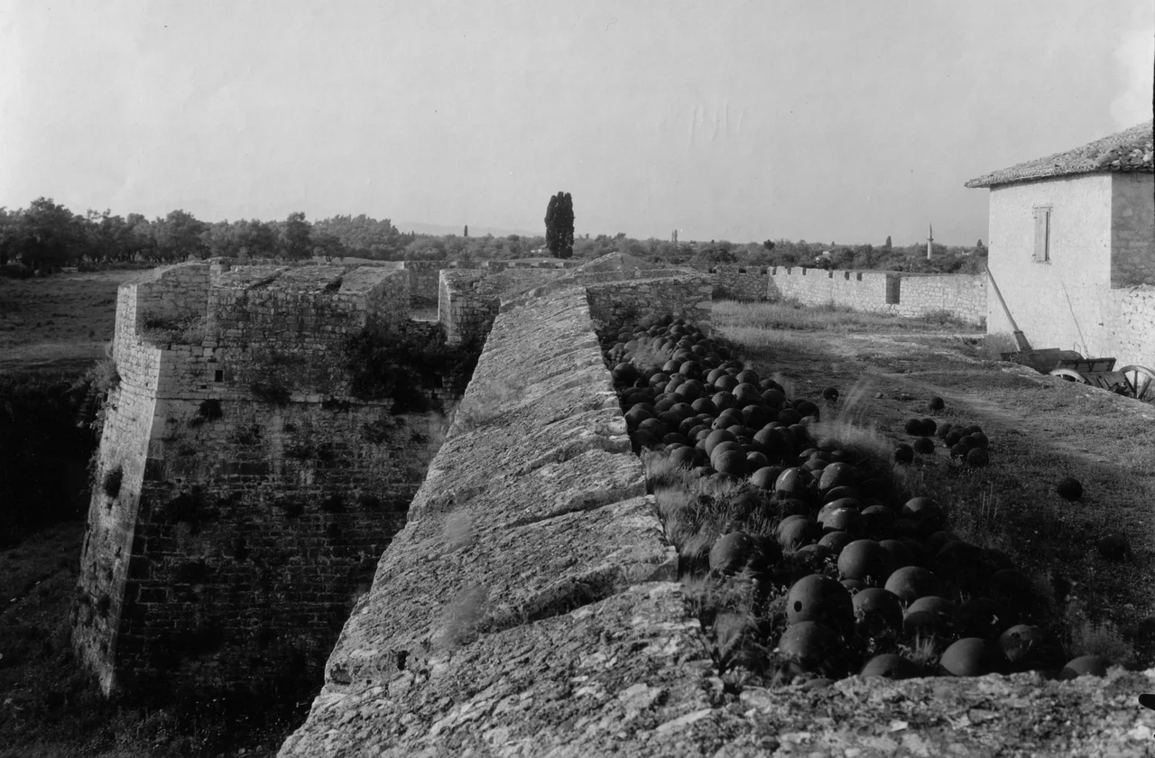The castle of St. George's in Preveza, photographed by Fred Boissonnas in 1913