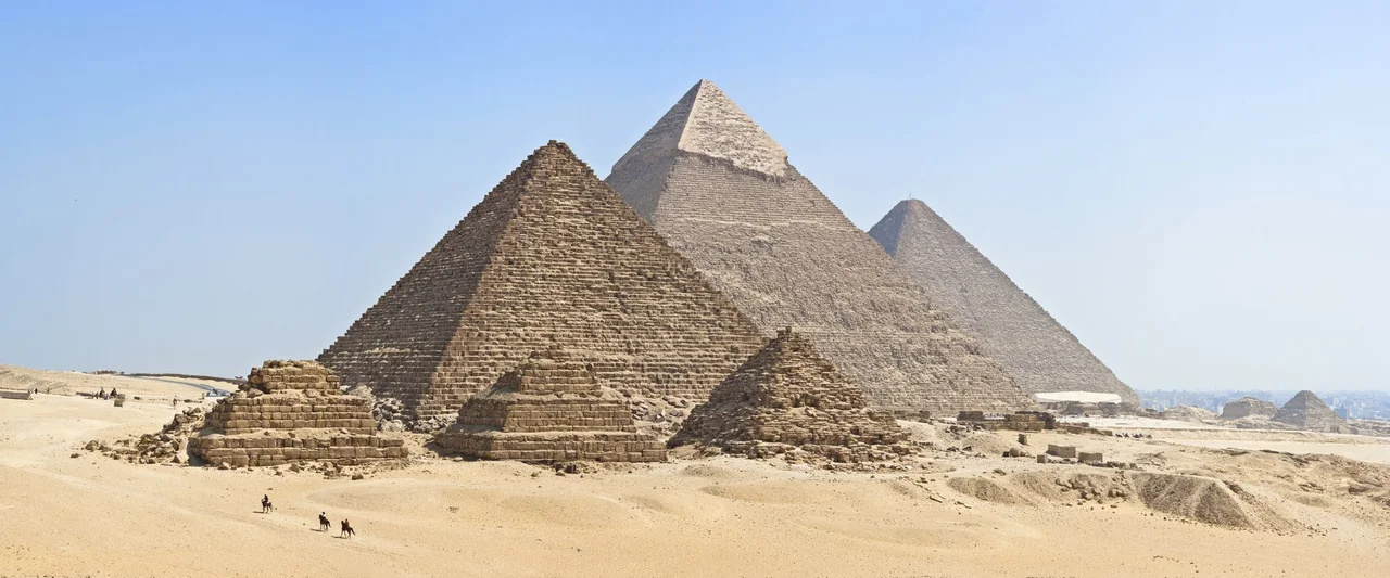 All Giza Pyramids in one shot.