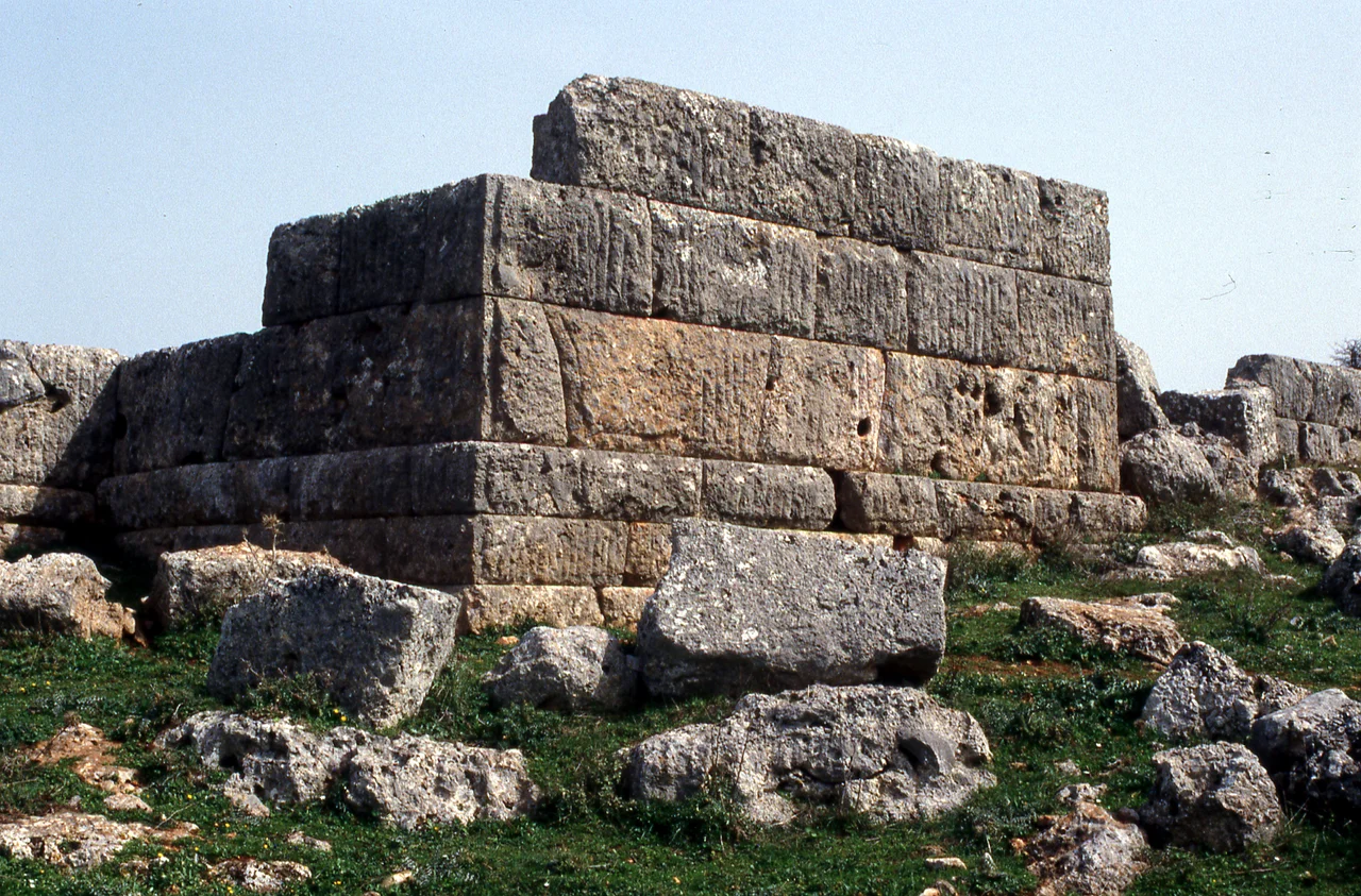 Athens was not alone when it fought the Persians at Sparta. Plataea also sent soldiers. Their fallen have a smaller burial mound.