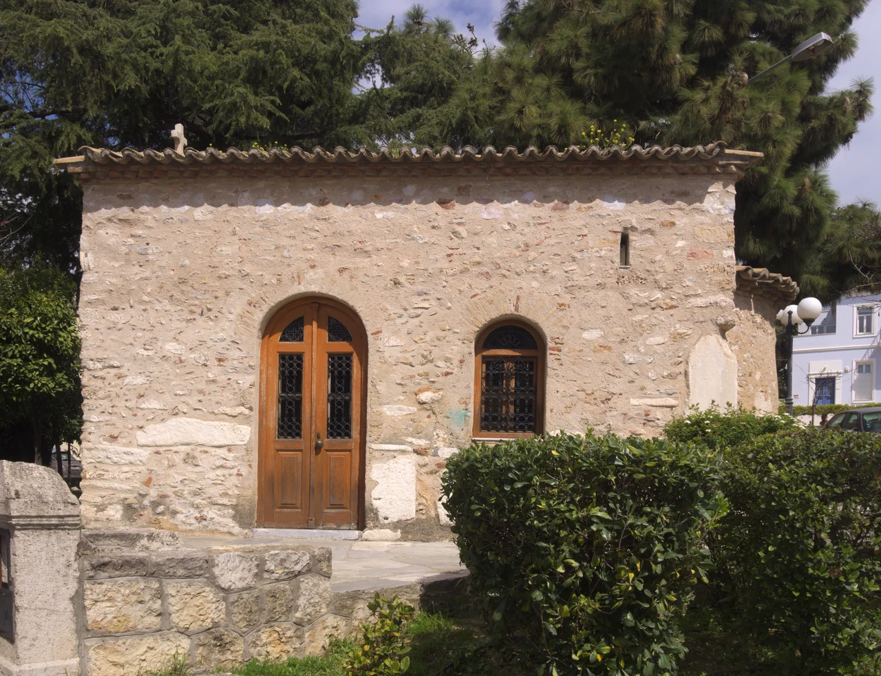 The small church of Ayioi Tessarakonta, near Kifissia metropolitan church, whose is a chapel. The small church was built in 16th century and was moved to its current location in 1991 (nearly 150m away from its previous location) due to expation of Kifissias avenue.