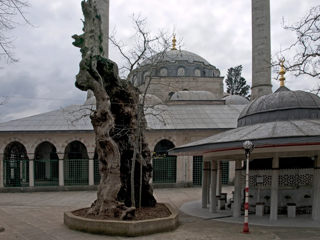 Atik Valide Mosque, Uskudar