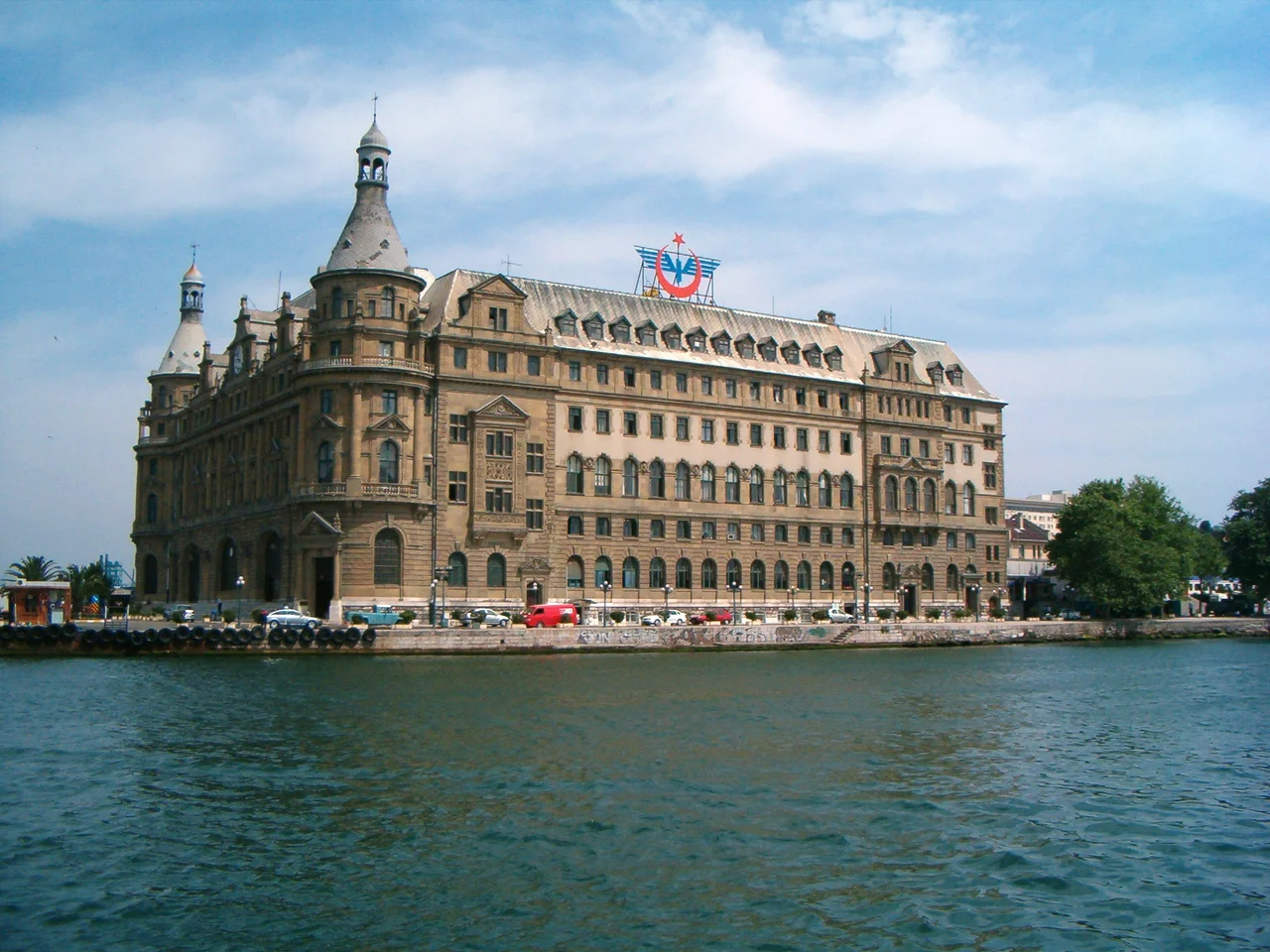 Haydarpasa train station