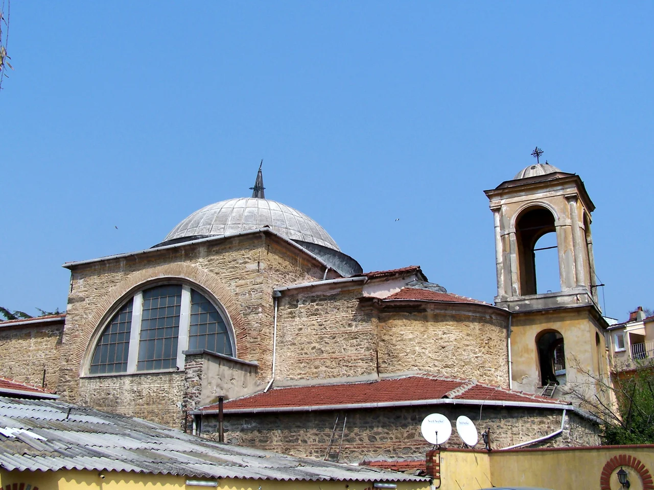 Surp Krikor Lusavoriç Kilisesi in Kuzguncuk-Üsküdar