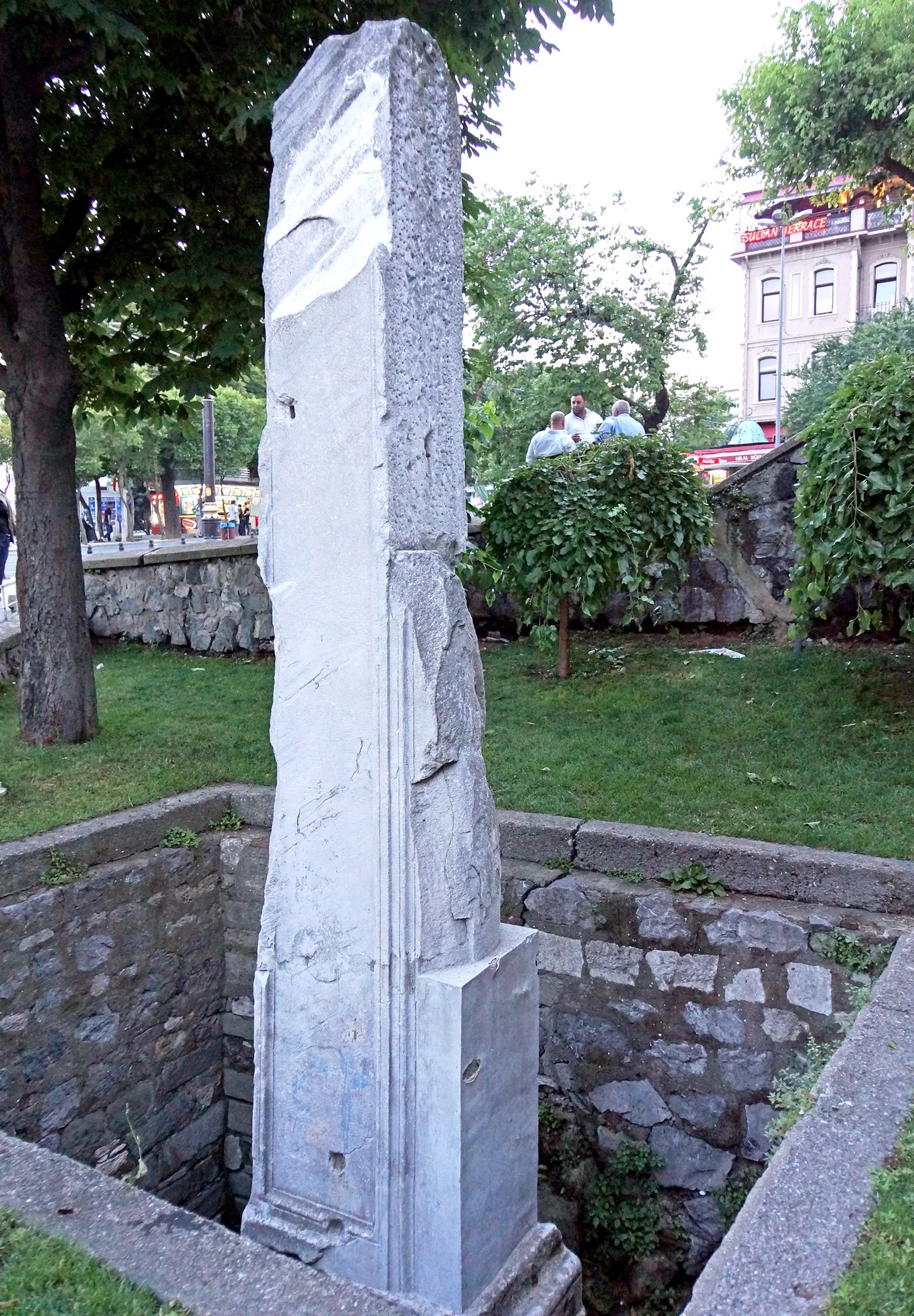 The milion of Constantinople, from which all the distances in the empire were measured. Located close to the Basilica Cistern.