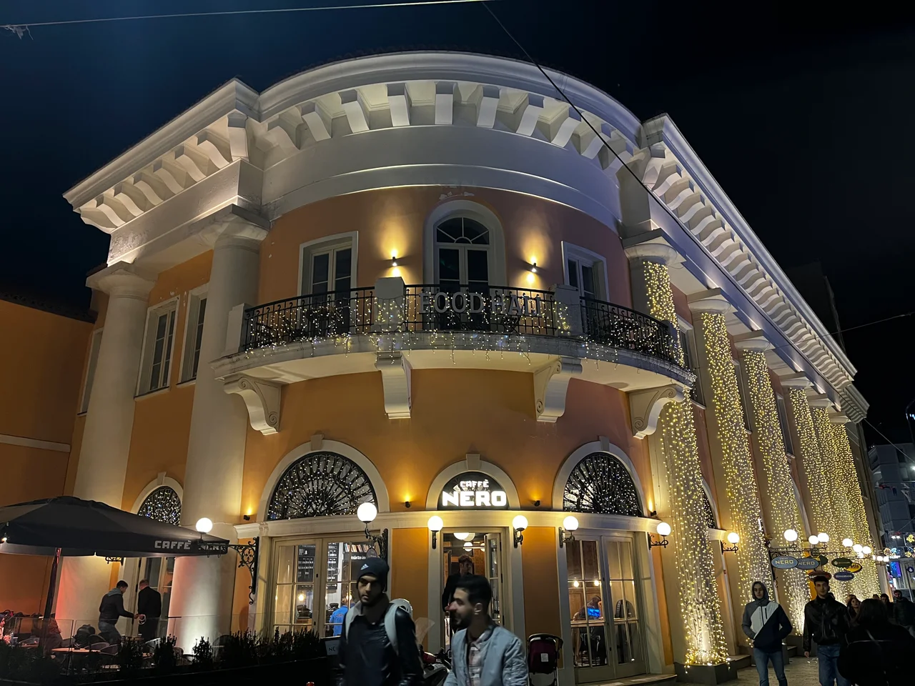 Narmanlı Han at night