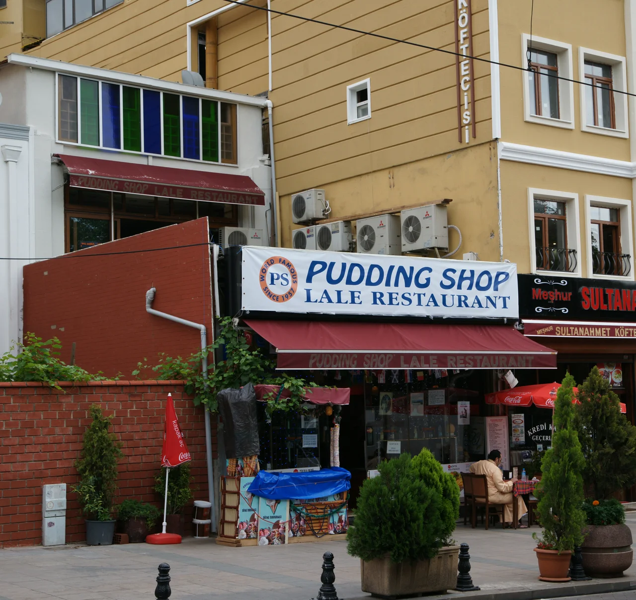 The Pudding Shop restaurant, Istanbul.