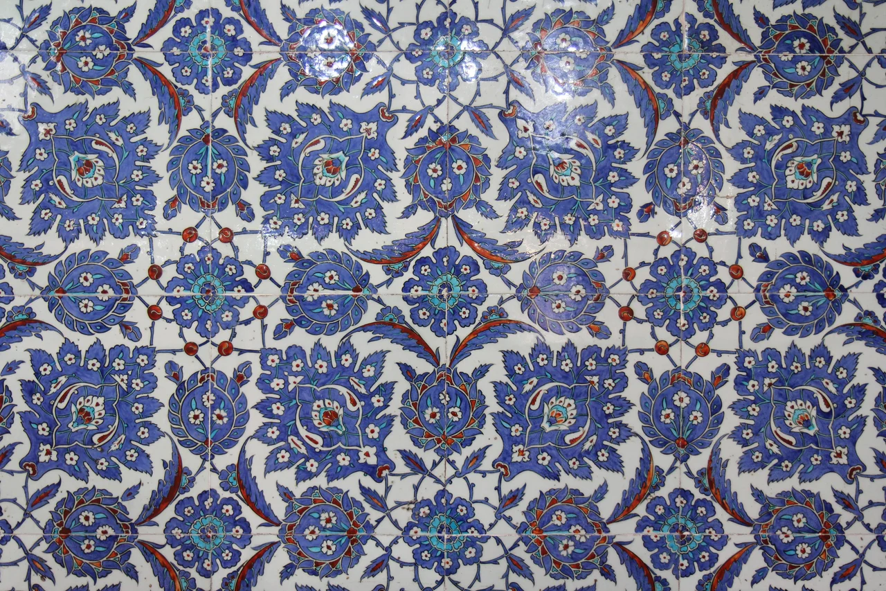 Ceramic tiles in Rüstem Pasha mosque, Istanbul, Turkey