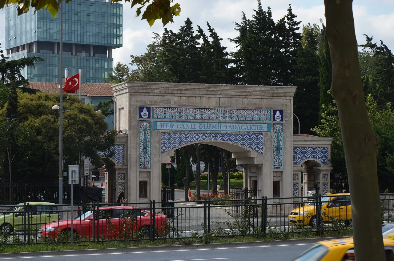 Main Gate of Zincirlikuyu Cemetery, Zincirlikuyu, Şişli - Istanbul, Turkey
