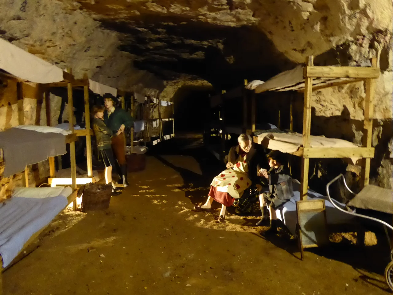 A typical dormitory during the Second World War in Chislehurst Caves