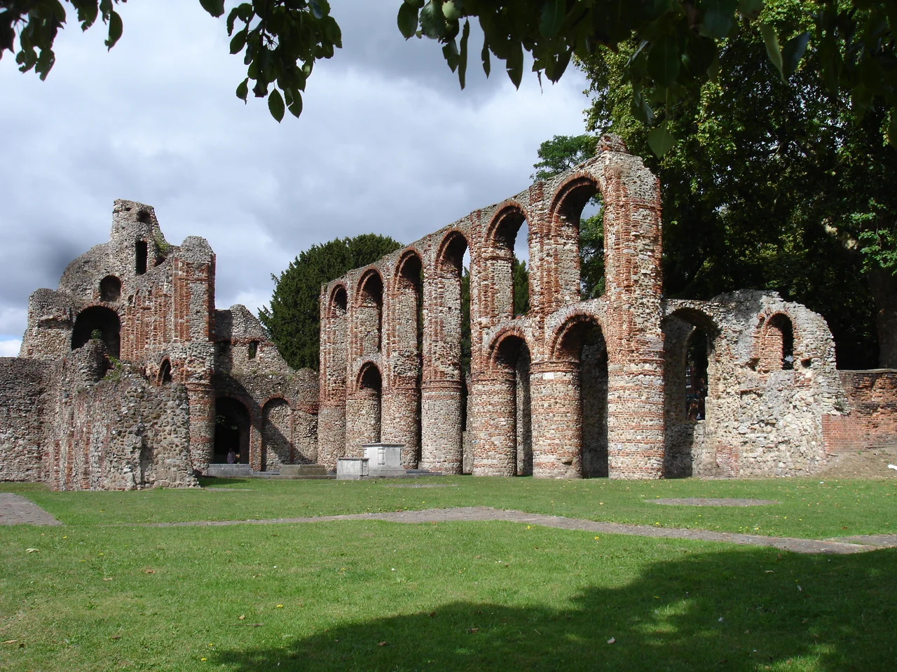 Photograph of the remains of St Botolph's Priory, Colchester, Essex, England