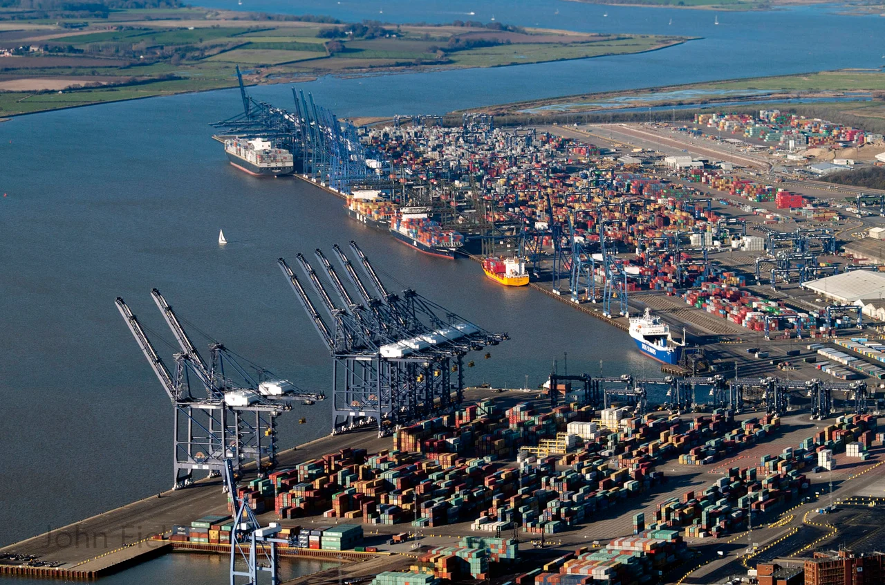 The Dock, Felixstowe, Suffolk, IP11 3SY.