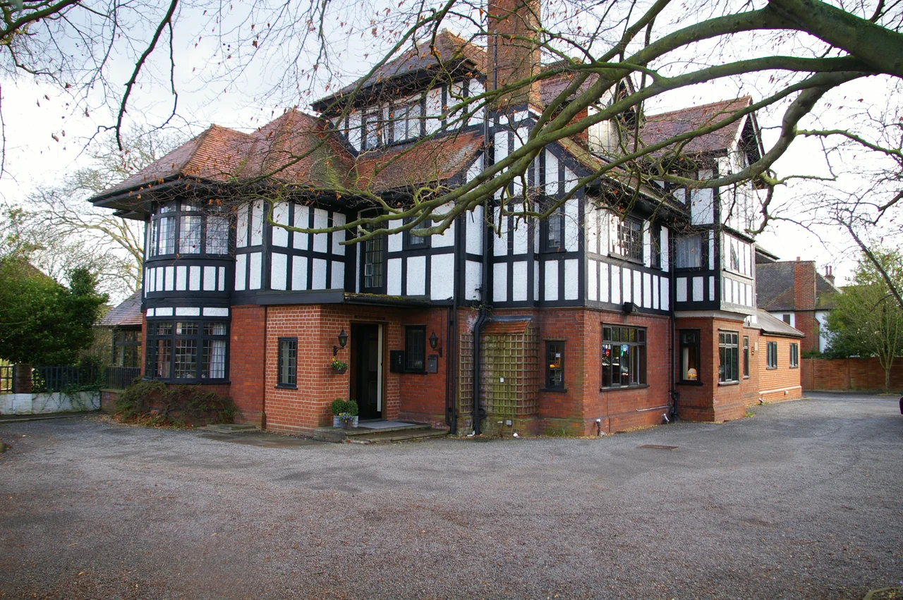 Cambridge Lodge Hotel, 139 Huntingdon Road, Cambridge. There are persistent rumours of plans to replace this hotel with a block of flats, but for now it's still standing.  The hotel closed in 2009-10 and the building is used as a student hostel for Fitzwilliam College students.