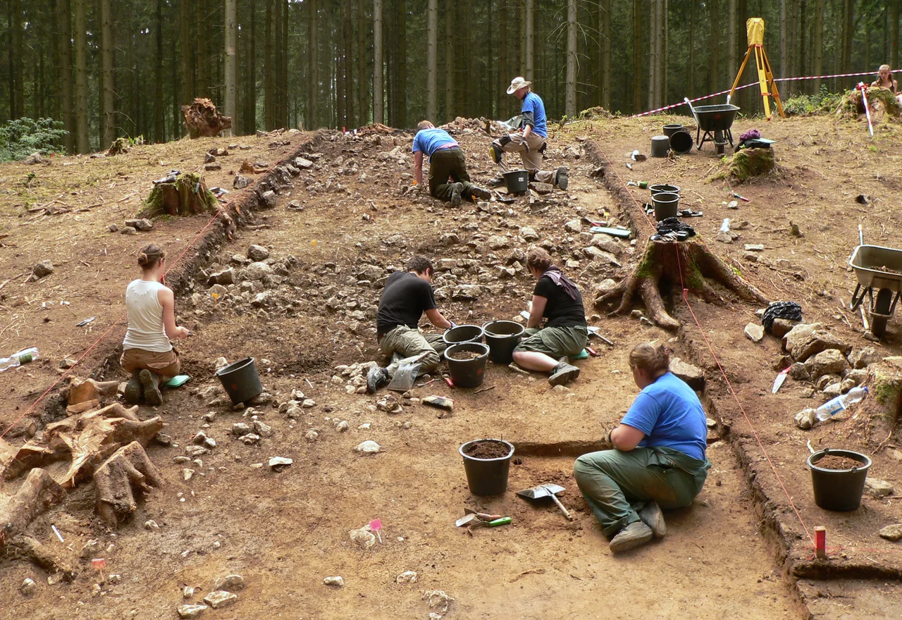 Excavation cut at the Harzhorn