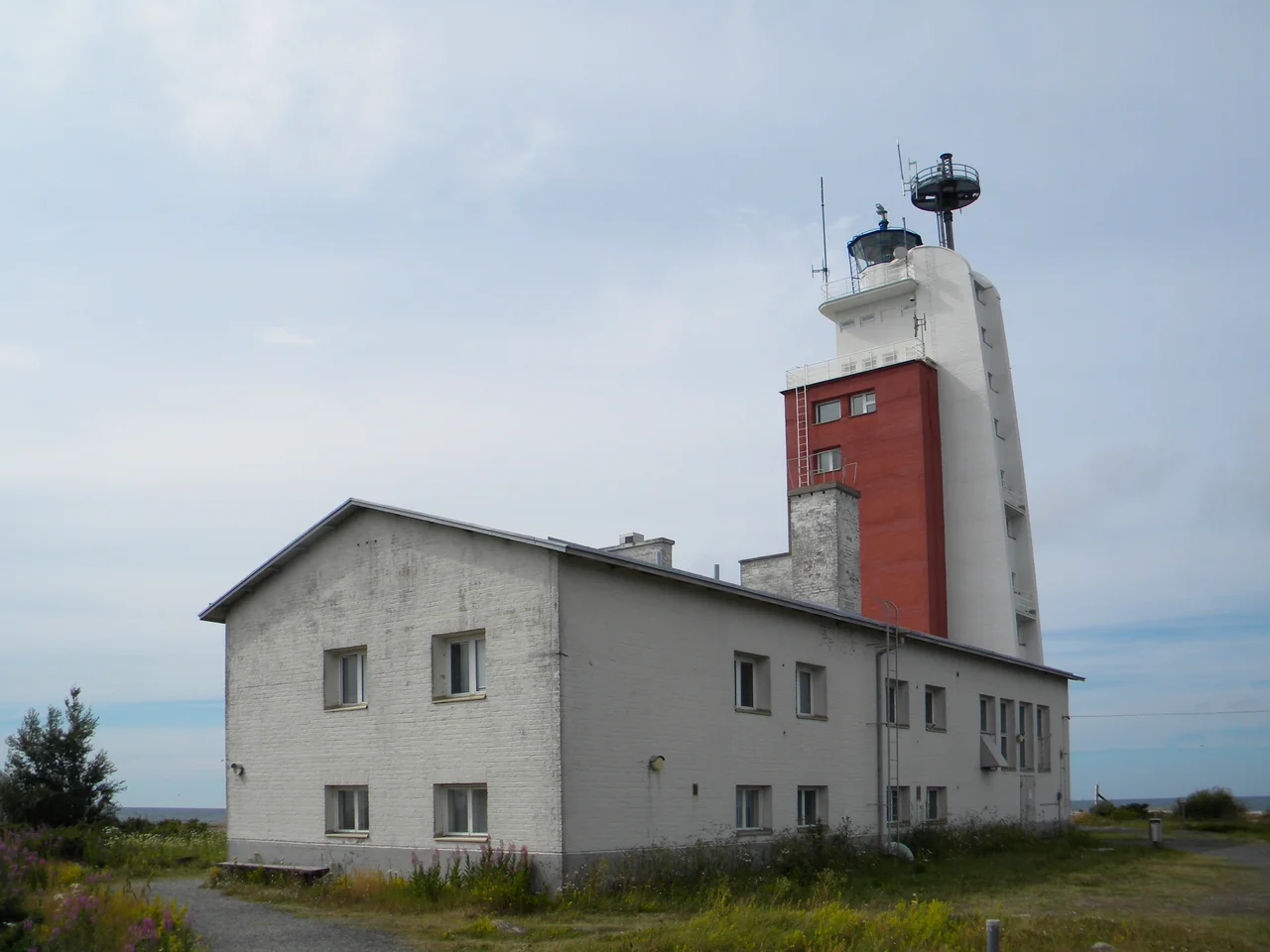 The Kylmäpihlaja lighthouse was built in 1953. It is located apprx. 6 nautical miles in front of Rauma, Finland.