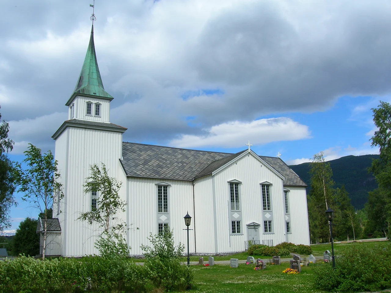 Korgen church, Hemnes municipality, Nordland, Norway, Photo July 8, 2007 with a Nikon Coolpix 5600 5,1 Megapixel camera.