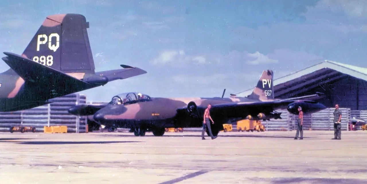 Martin B-57B bombers at Phan Rang AB South Vietnam 1968
8th Bombardment Squadron Martin B-57B-MA 53-3898 converted to B-57G in 1969. Returned to the United States and retired to MASDC as BM0092 Feb 7, 1974.
13th Bomb Squadron Martin B-57B-MA 52-1567 converted to RB-57B. Loaned to South Vietnam AF but Remained under US control, 1965. Program cancelled and returned to USAF Apr 20,1967. W/o when hit by ground fire but was able to fly back to Phan Rang Mar 15, 1969. Suffered dual flameout near Pleiku, South Vietnam. Both crew ejected and were rescued by USAF HH-43 helicopter.