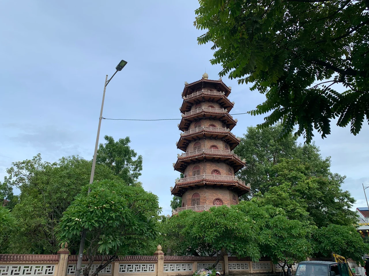 Tu Dam Temple