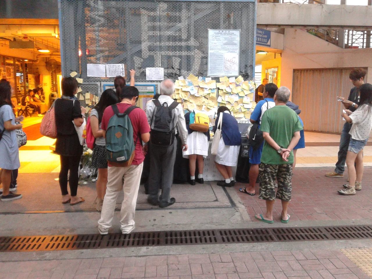 People signed the condolence book at Lamma Island pier in Central