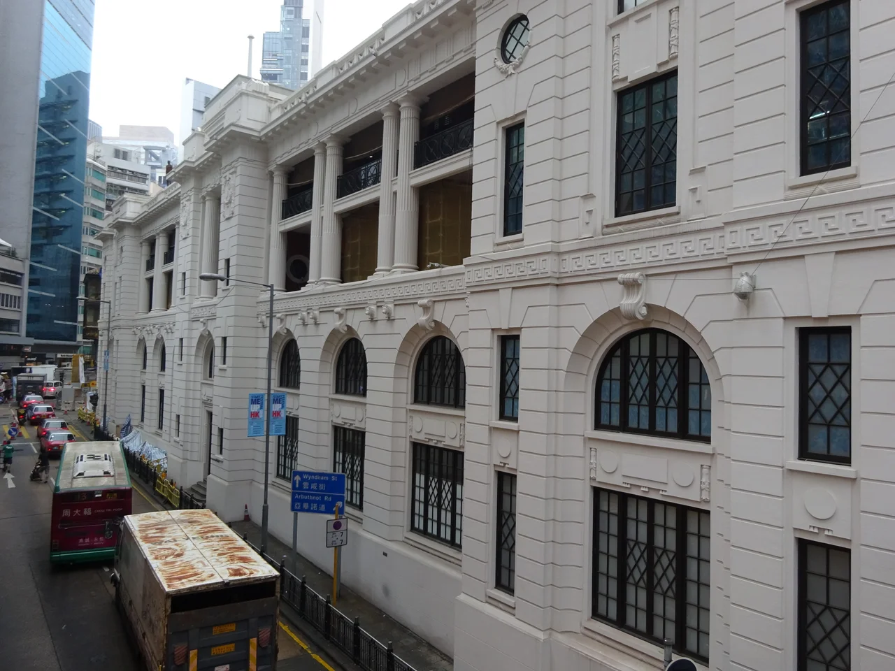 Central-Mid-Levels escalators in Jan-2015