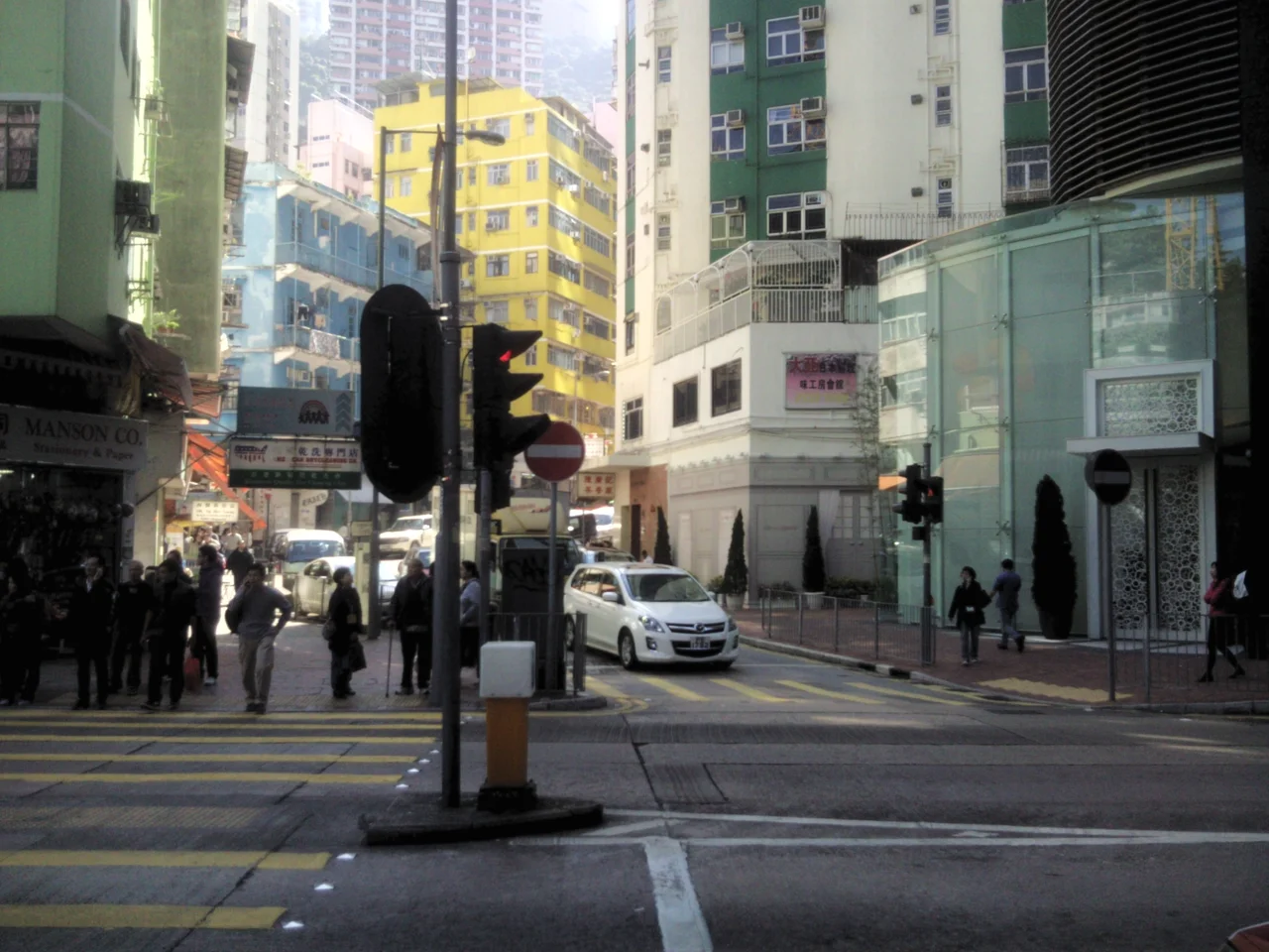 Stone Nullah Lane near Queen's Road East