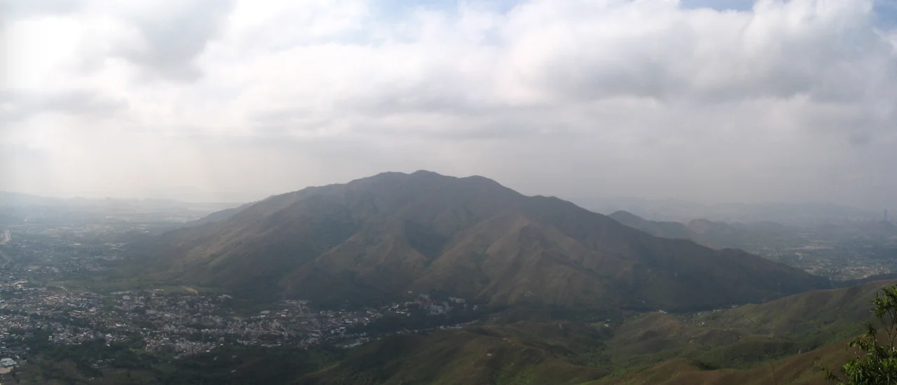 Panoramic photo of Kai Kung Leng, combined from 2390332164, 2389499195 and 2390334252