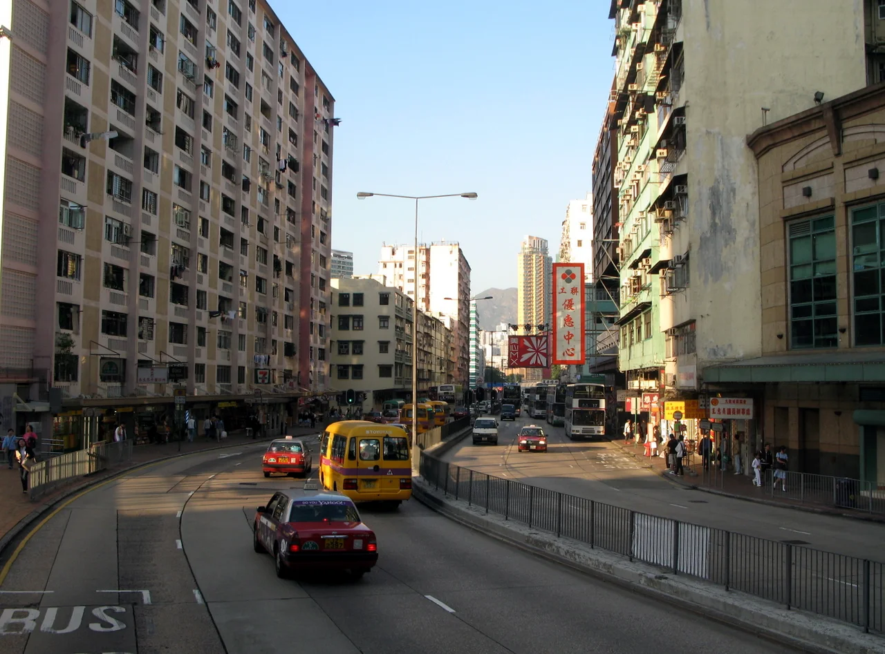 Ma Tau Chung Road zh:馬頭涌道