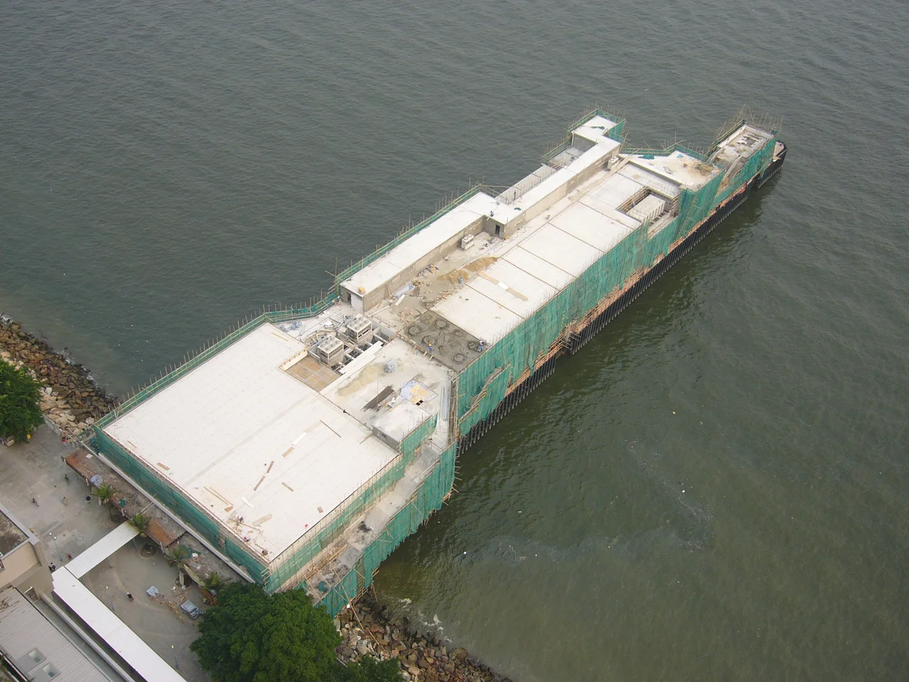 Tuen Mun Ferry Pier.JPG
