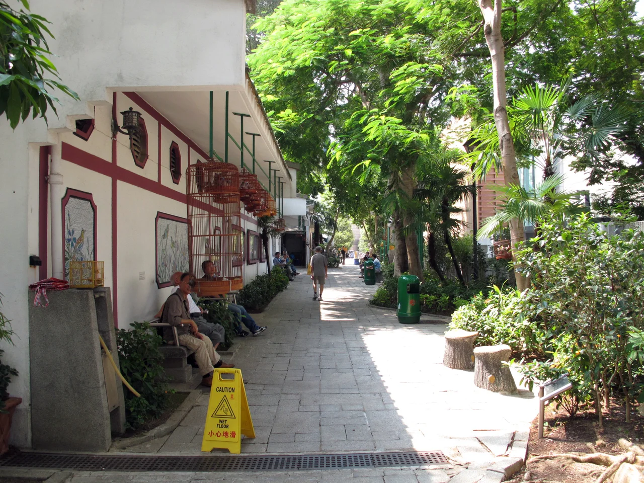 Yuen Po Street Bird Garden