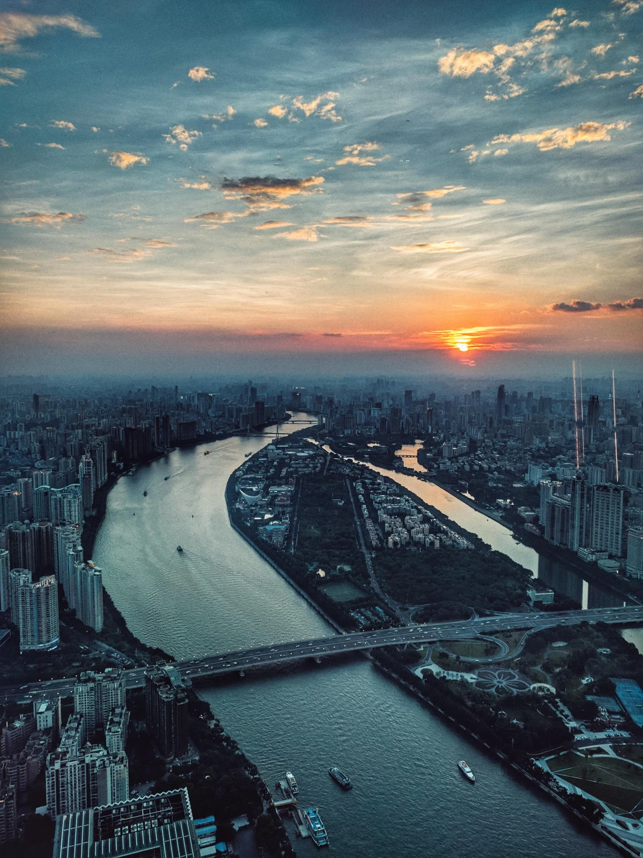 View of Pearl River From Canton Tower