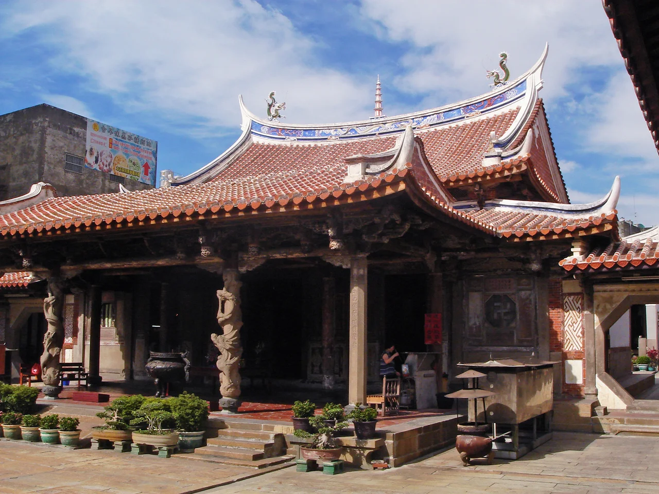 鹿港龍山寺拜殿