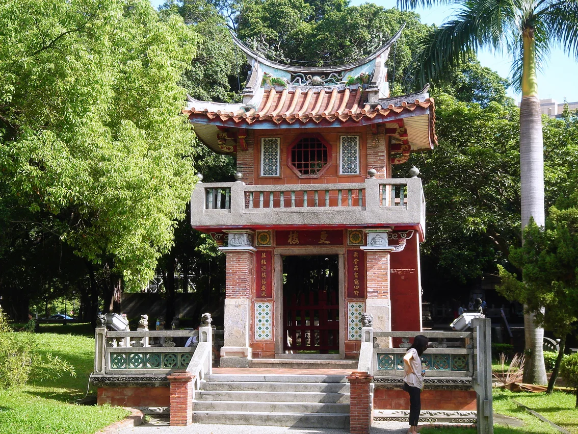 台中吳鸞旂公館更樓。