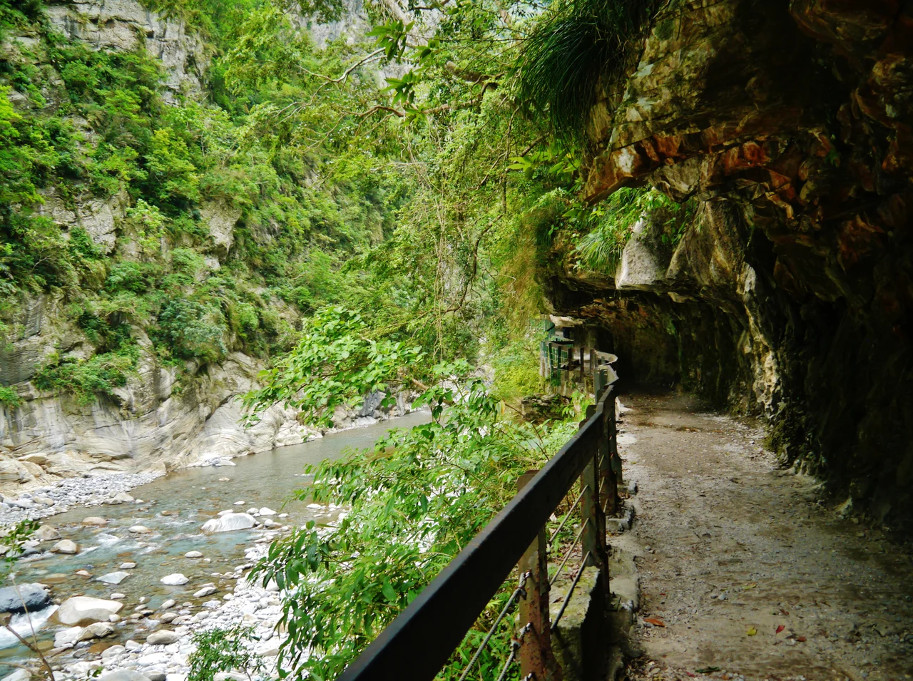 Shakadang Trail in the Taroko Gorge, Hualien County, Taiwan