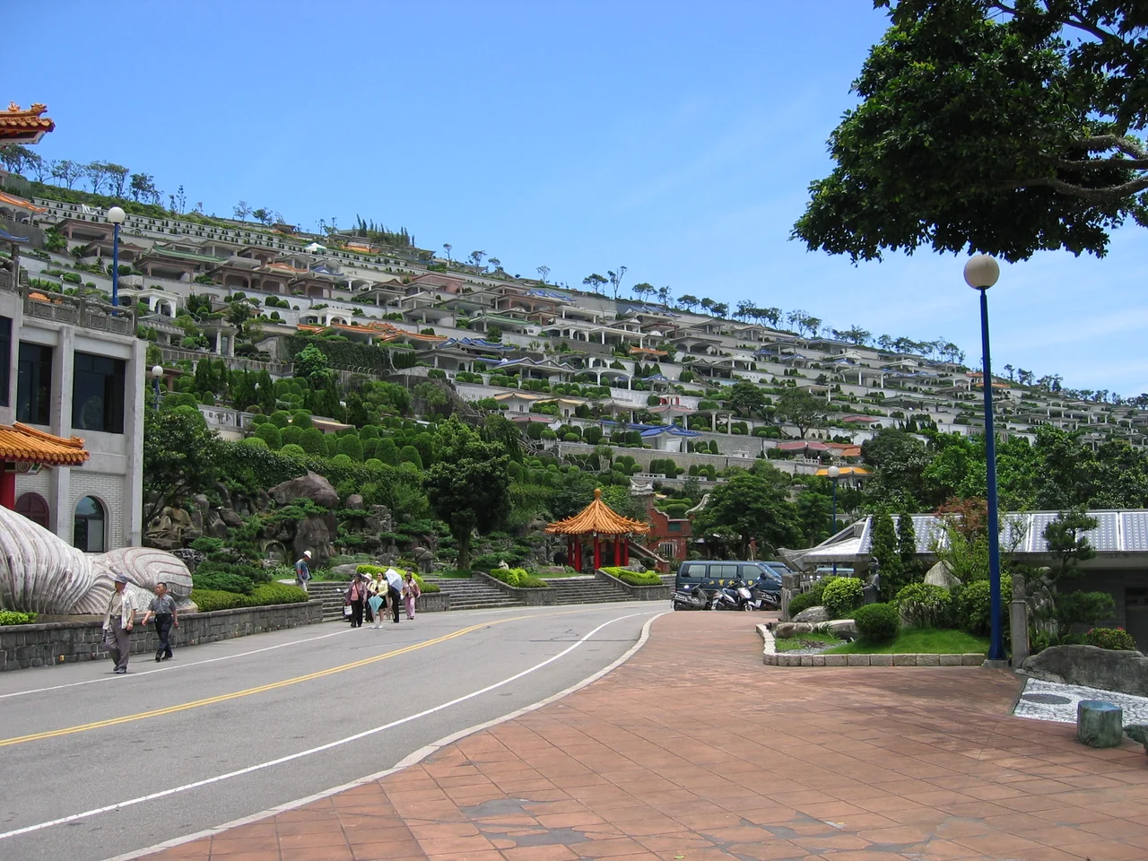 Chin-Pao Mountain: Photo taken on 2005.05.30 by User:Jiang in Taipei County, Taiwan Province, Republic of China.